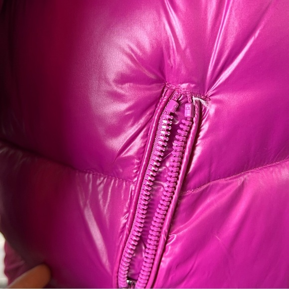 Guess Women’s Hooded Puffer Jacket Size 2X - Picture 4 of 15